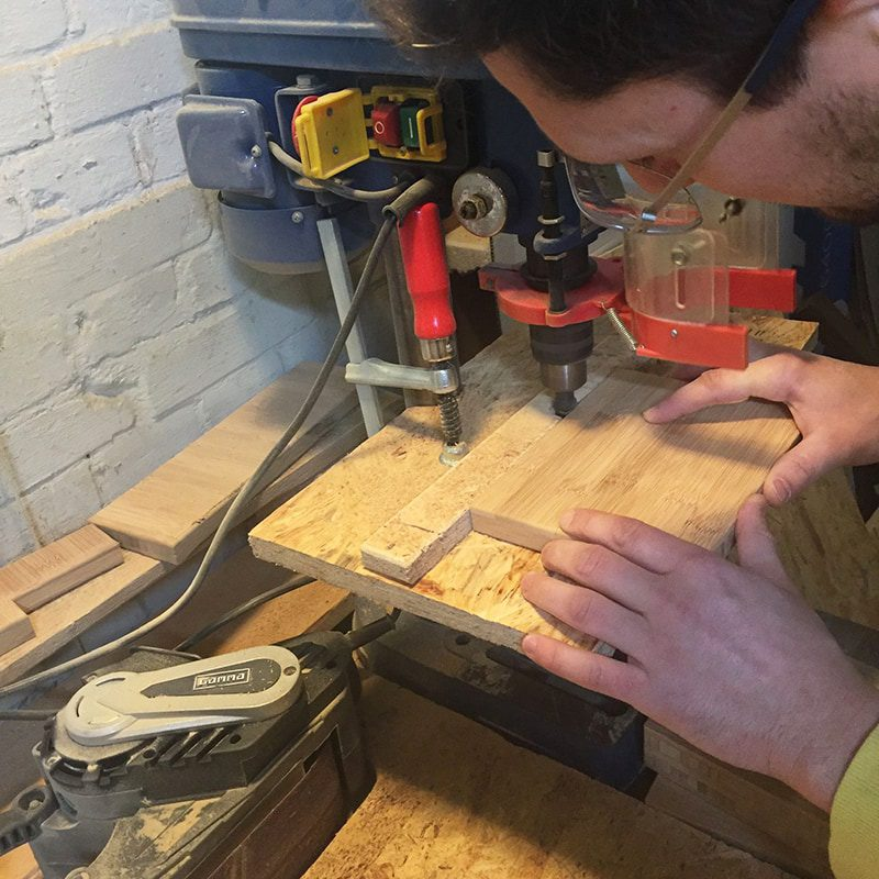 Echte Cadeaumakers Lasersnijden Aan Het Werk